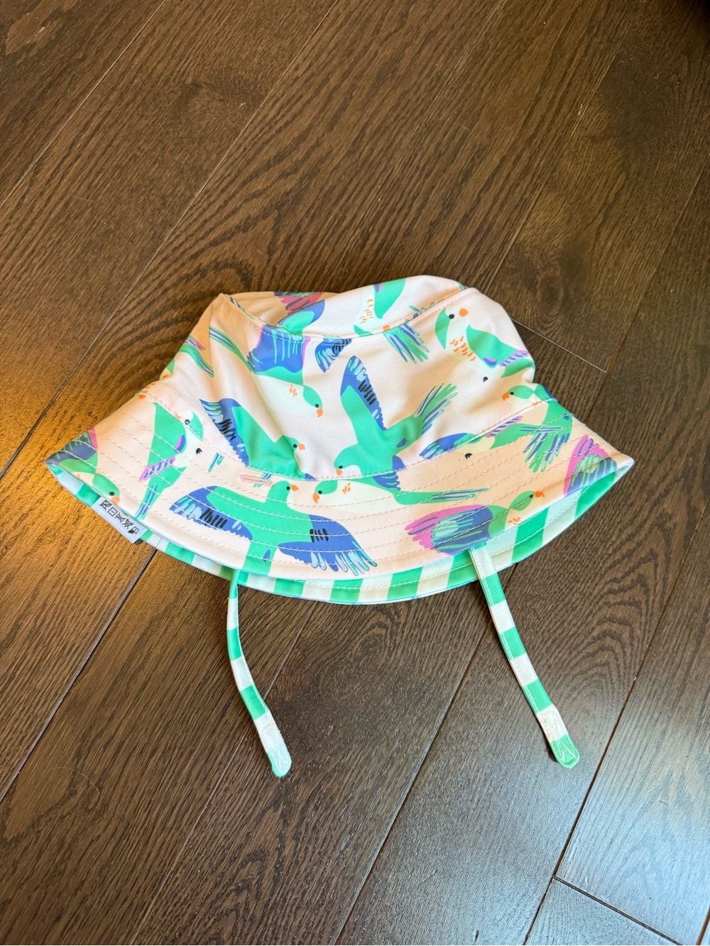 Tea Collection Reversible Baby Sun Hat | Aqua Stripes & Parrots/Birds EUC 12-24M